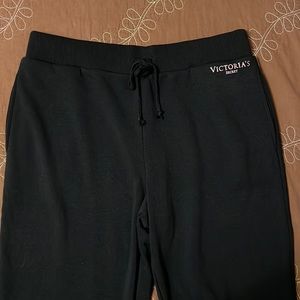NWT Victoria’s Secret Sweatpants Black Size M